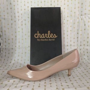 Charles David Kitten Heel Size 11
